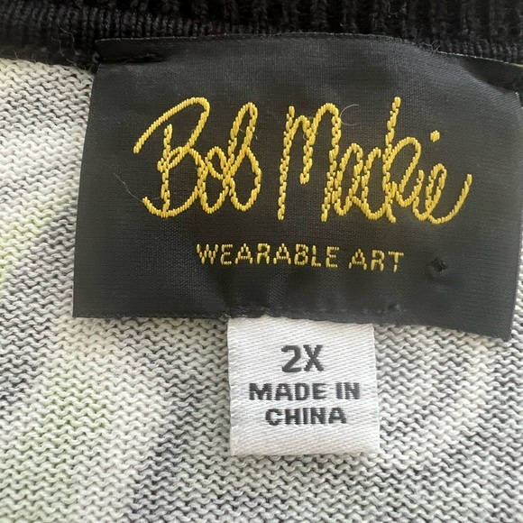 Bob Mackie Green and Black Blouse - Picture 4 of 6